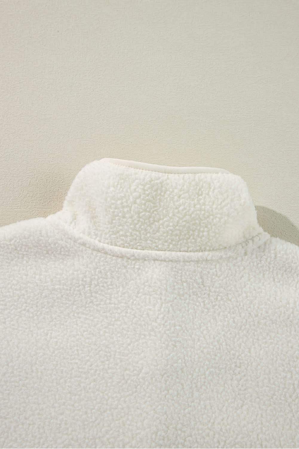 White fleece collar sweatshirt - Love Salve